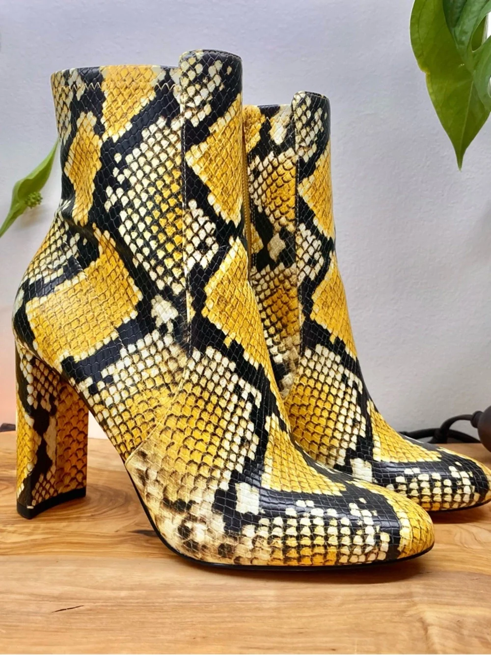 Aldo Bundle Boots, Handbag & Sandals Snakeskin - Picture 2 of 15